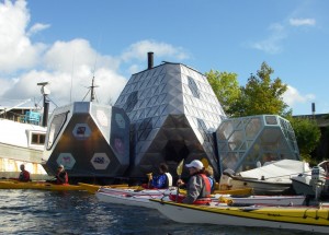 tetrahedral 
houseboat